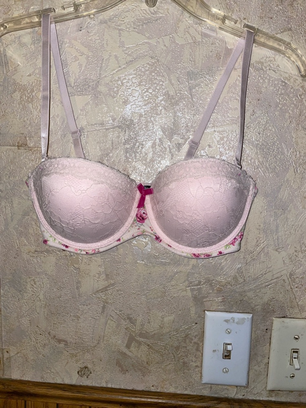 Sexy Pink lace & floral underwire padded bra (36C)
